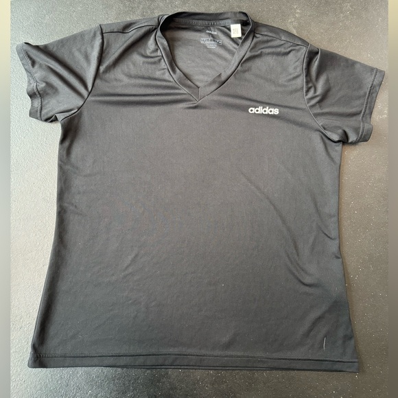 Adidas Large black Climalite Tshirt - Picture 5 of 6